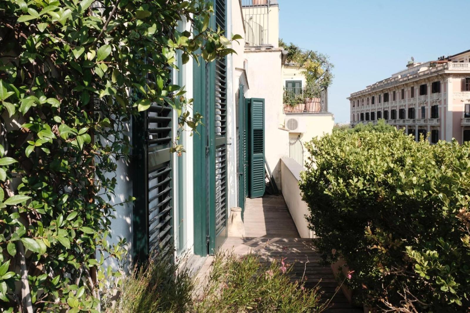 Hotel Casa Maria In Centro Storico Salerno Exterior foto